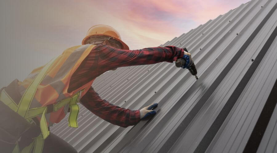 Professional gutter cleaning in Energy, TX
